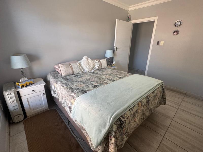3 Bedroom Property for Sale in Hartenbos Western Cape